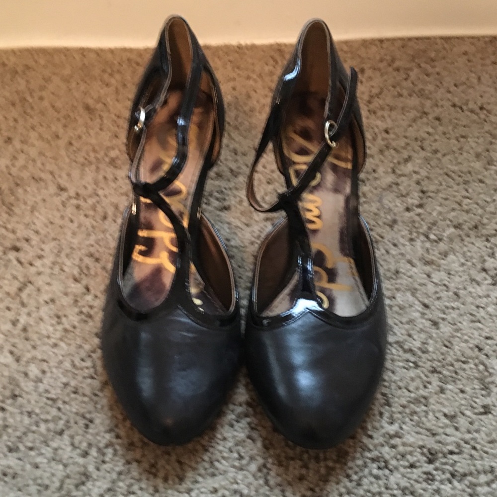 Brand New Sam Edelman Size 7 Black Pump
